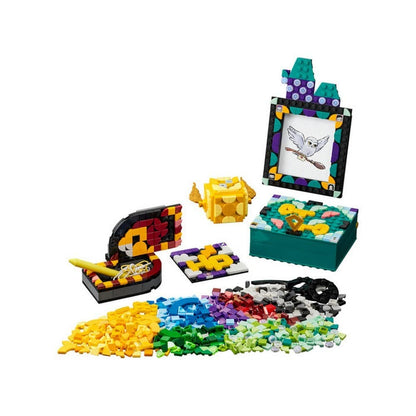 Set de masă LEGO DOTS Hogwarts™ 41811